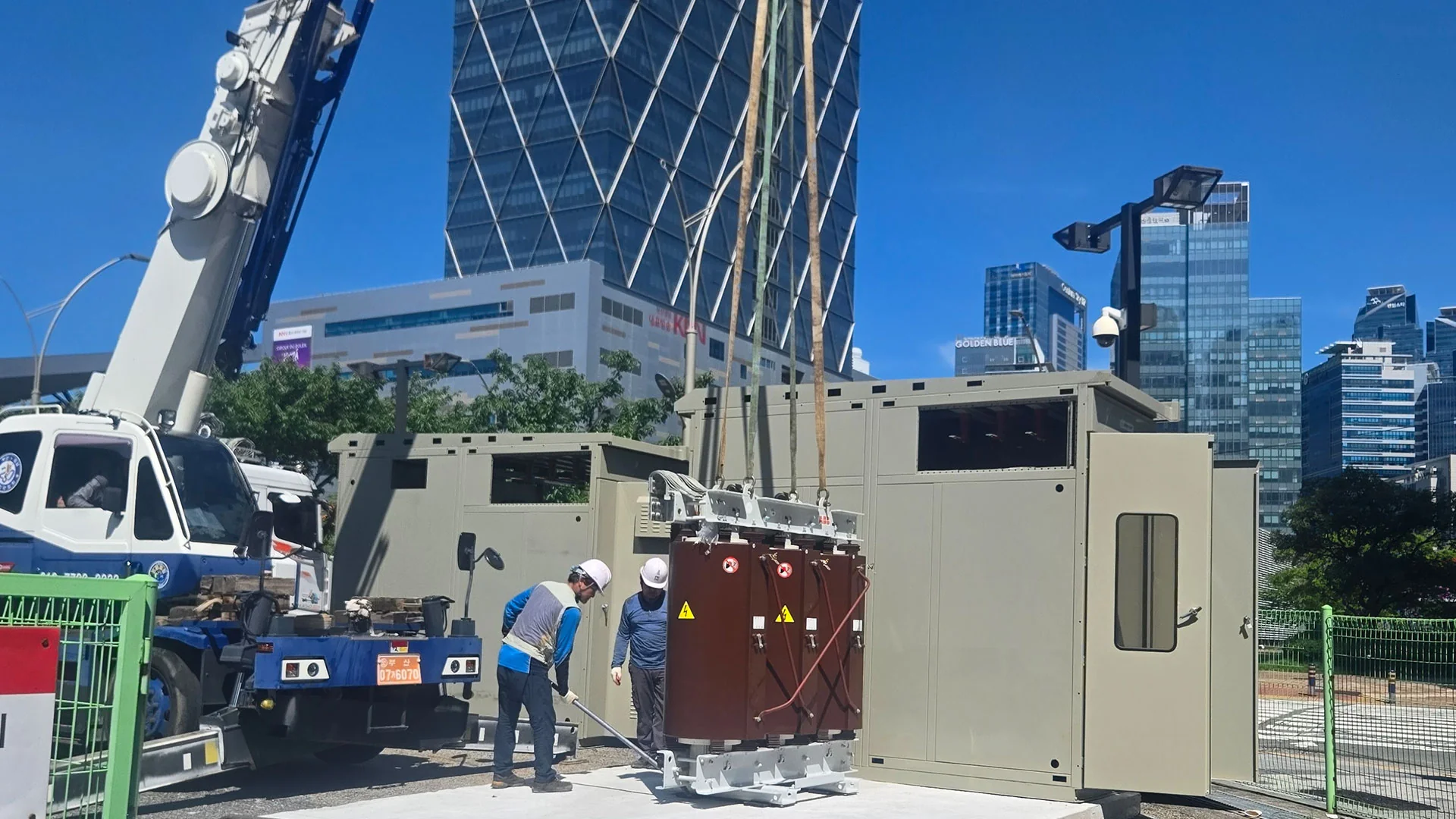 부산 해운대 신세계 3000kW 임시수변전 사진 1